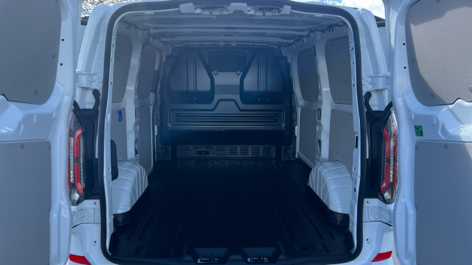Ford Transit Custom 320 L1 Diesel Fwd 2.0 EcoBlue 150ps H1 Van Sport - Image 4